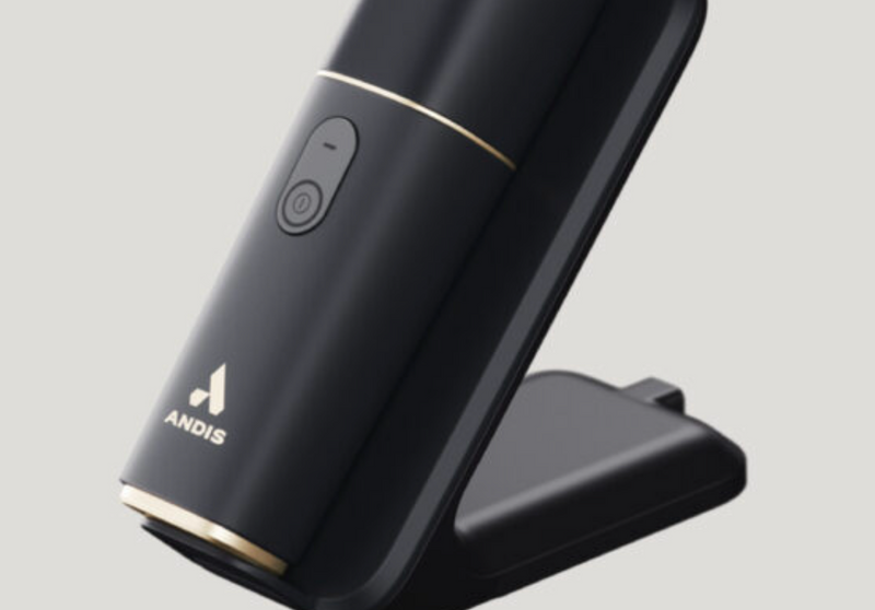Andis Professional beSPOKE Wirless Charge Cordless Trimmer with Premium GTX-Z Blade